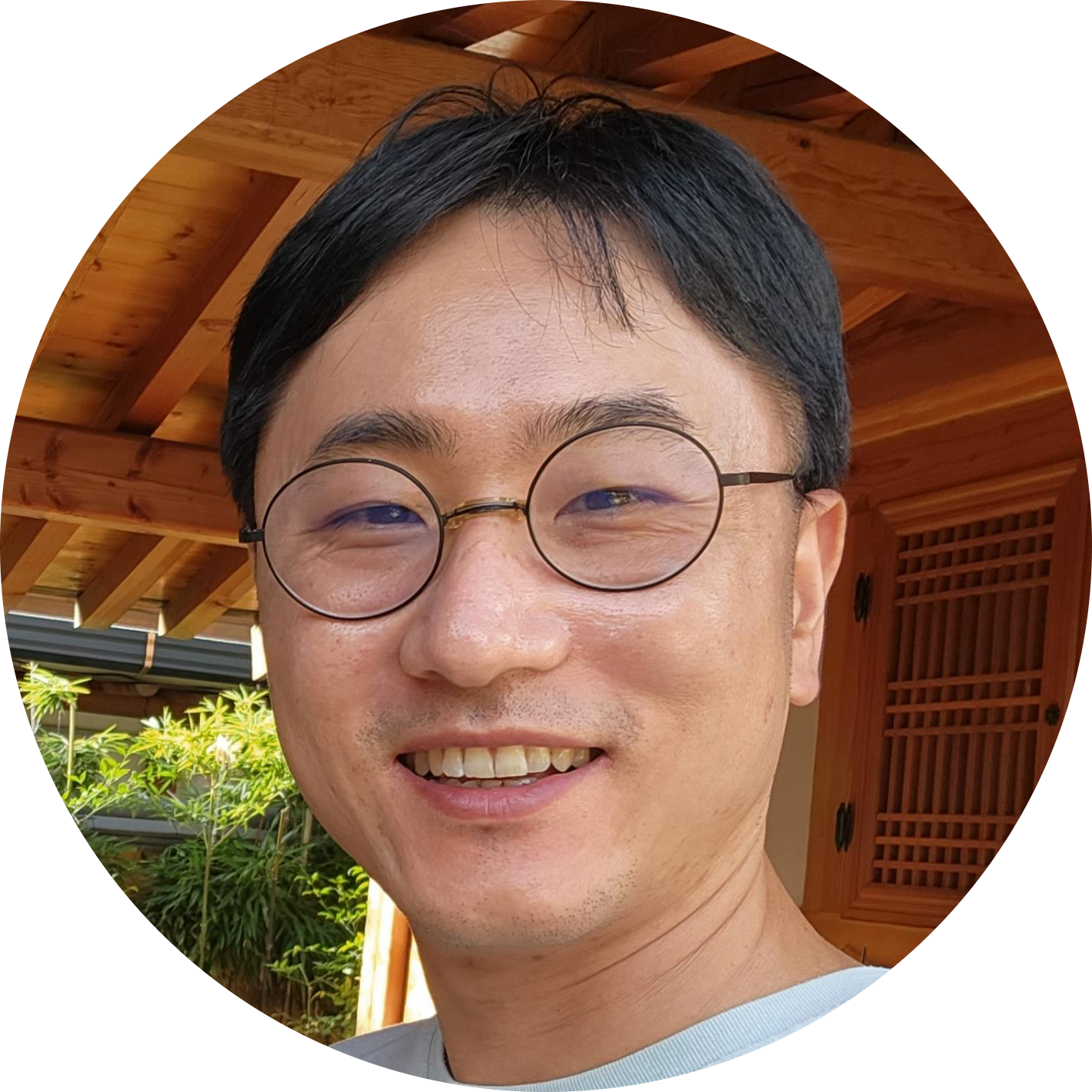 Go to the profile of Jae-Hyeung Park