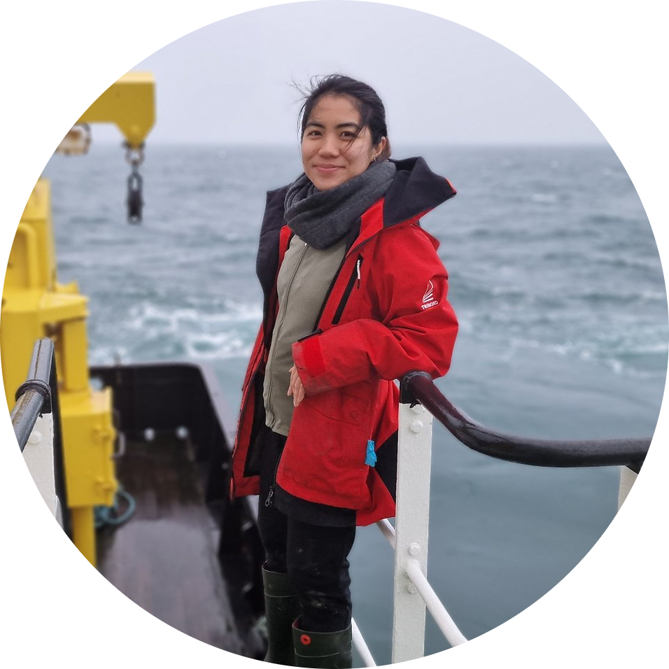 Go to the profile of Arienne Calonge