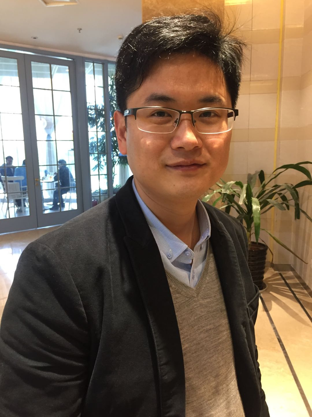 Go to the profile of Qing-Fu Sun