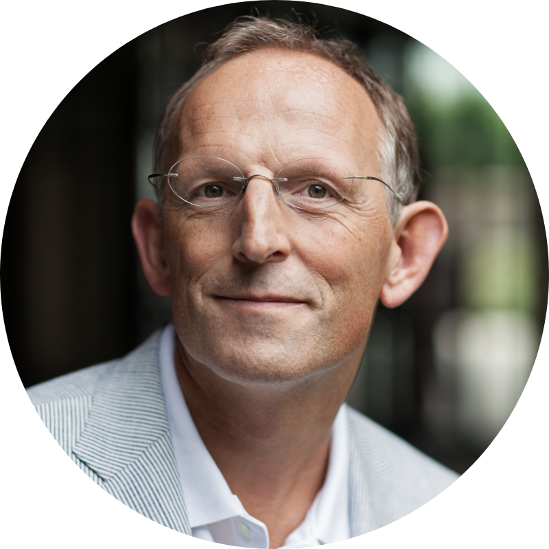 Go to the profile of Jack J. Middelburg