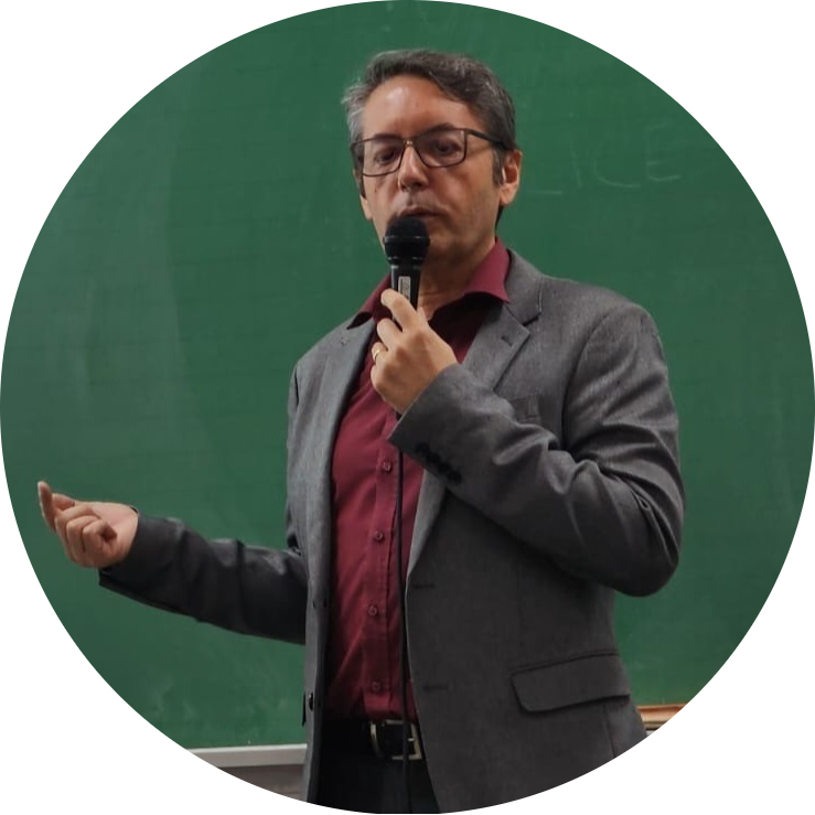 Go to the profile of Robinson dos Santos