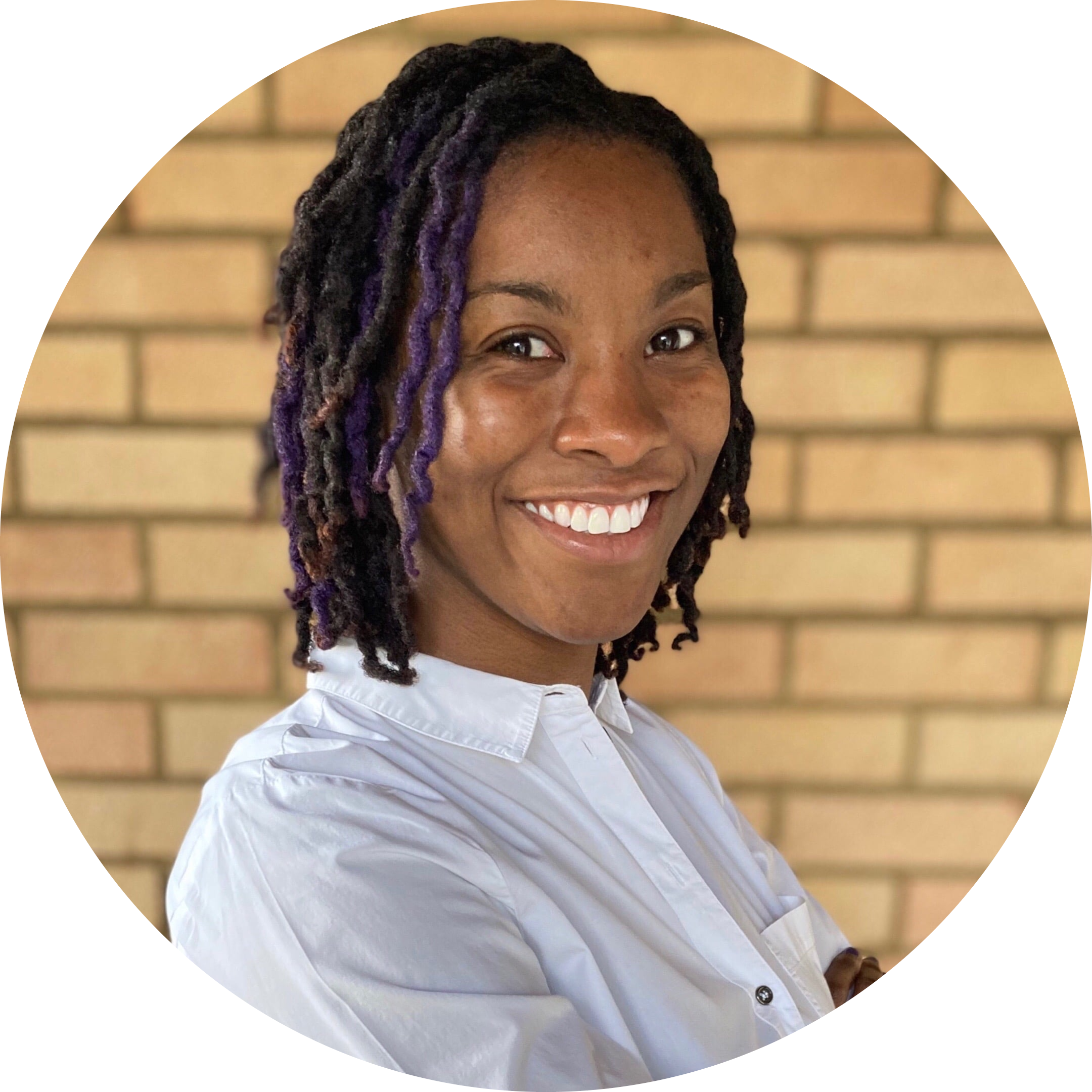 Go to the profile of Julia Morris