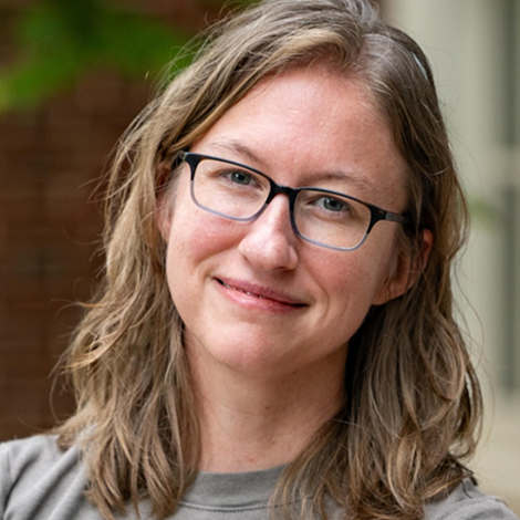 Go to the profile of Elizabeth Olson