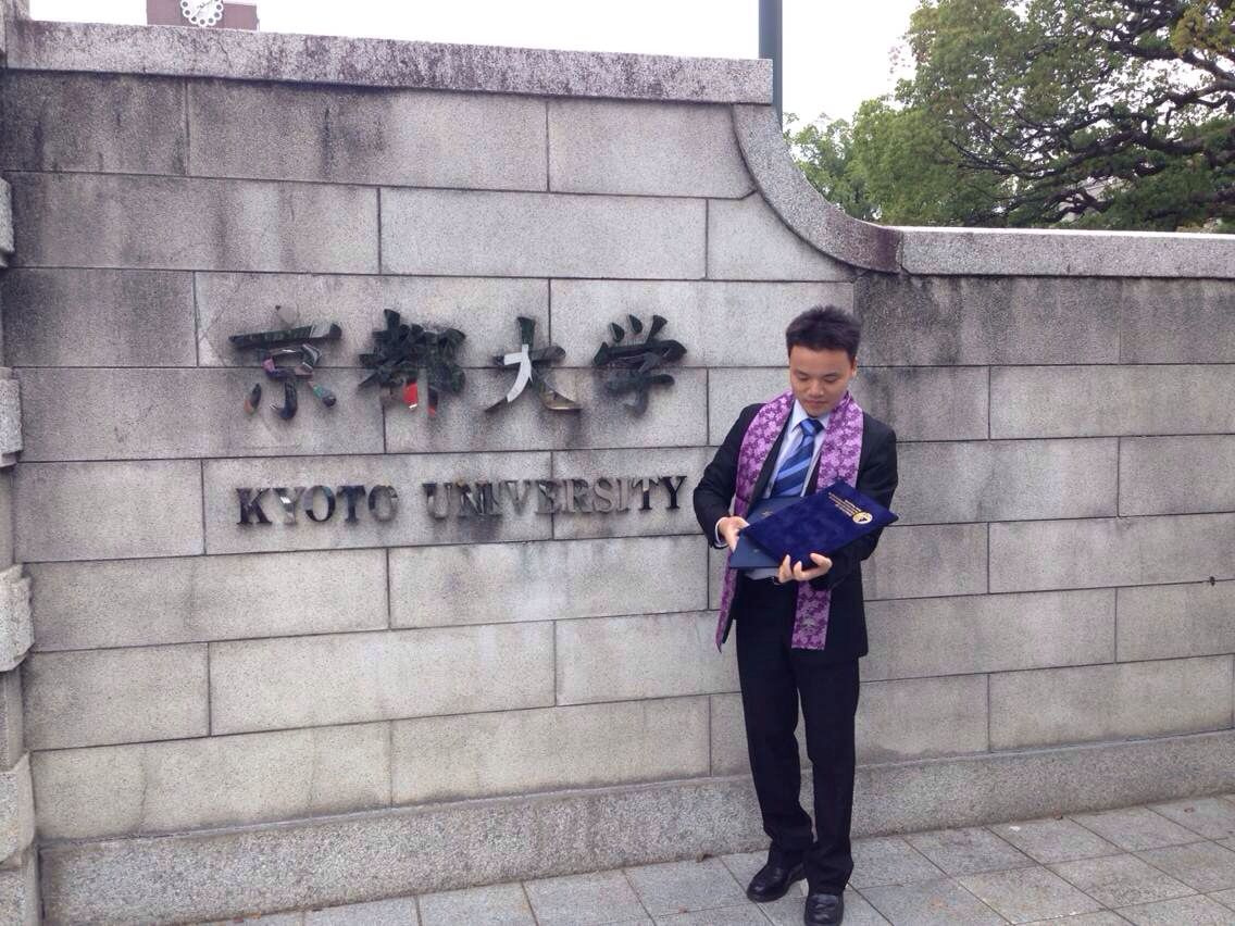 Go to the profile of Weili Duan