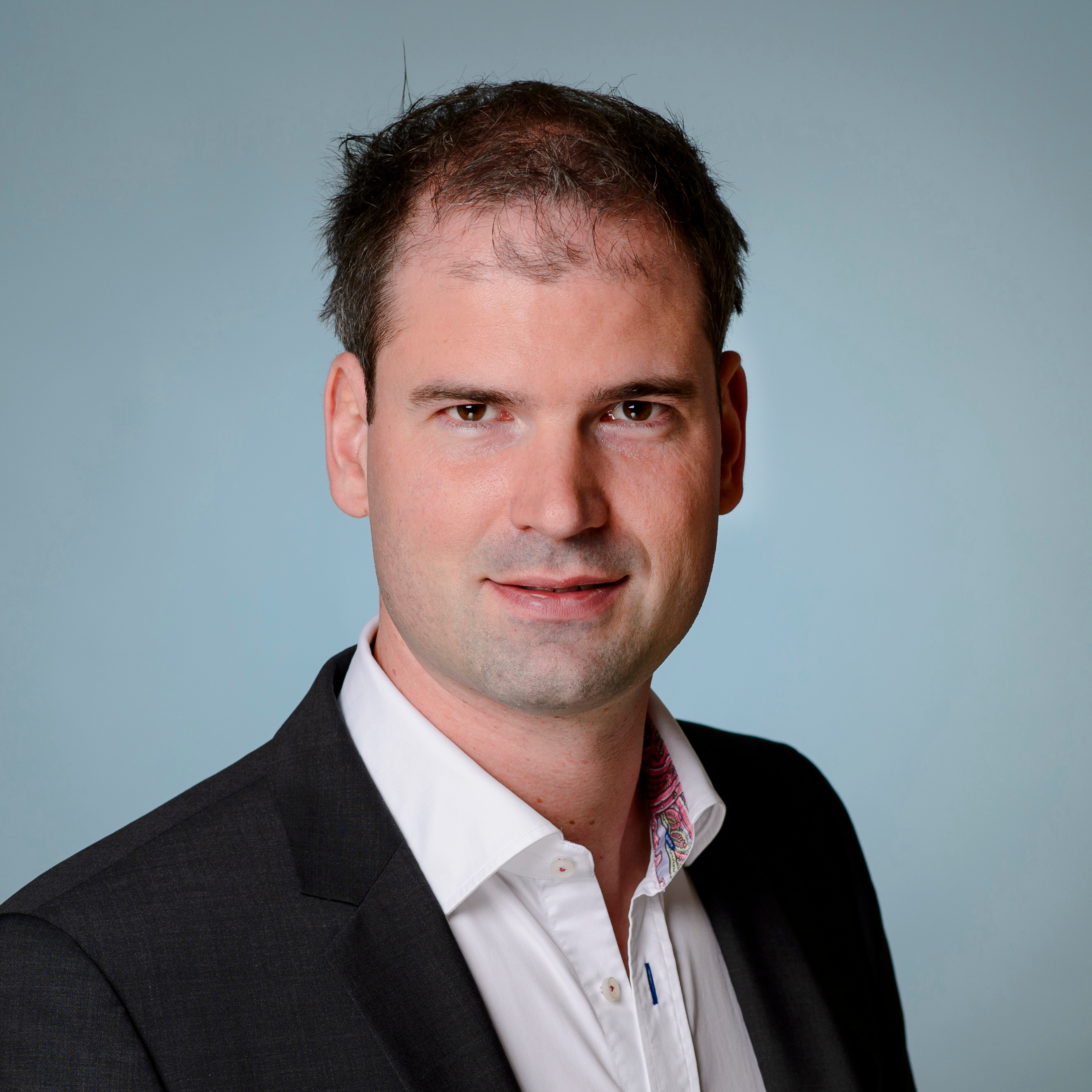 Go to the profile of Florian Auras