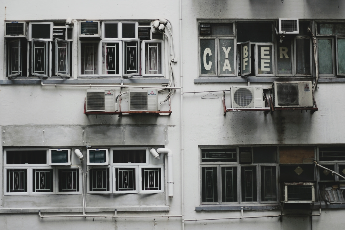Population growth and global warming: combined effects on energy demand