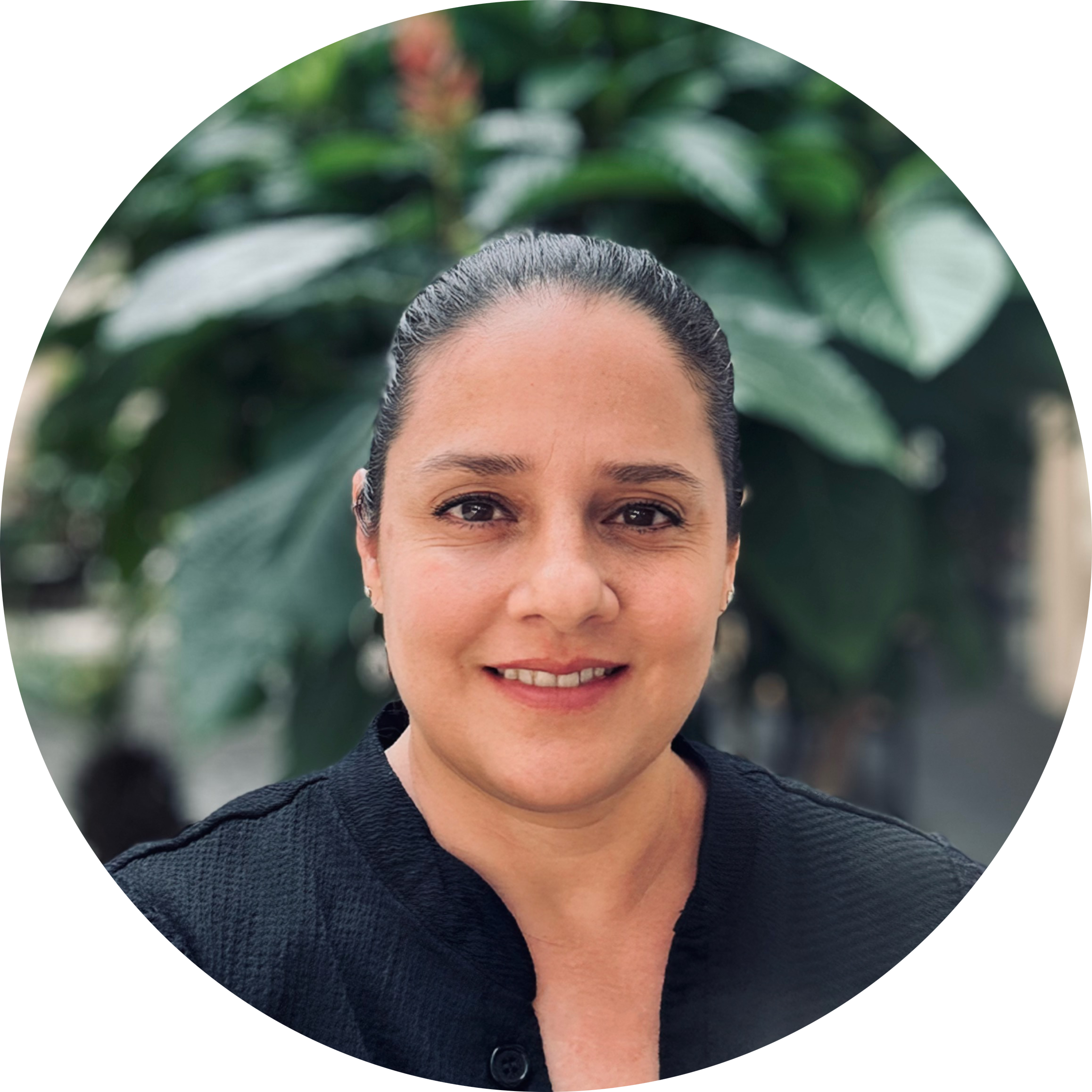 Go to the profile of Elizabeth Dávalos