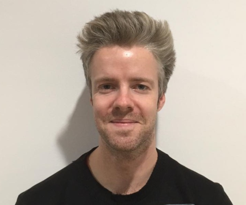 Go to the profile of Frithjof Sy