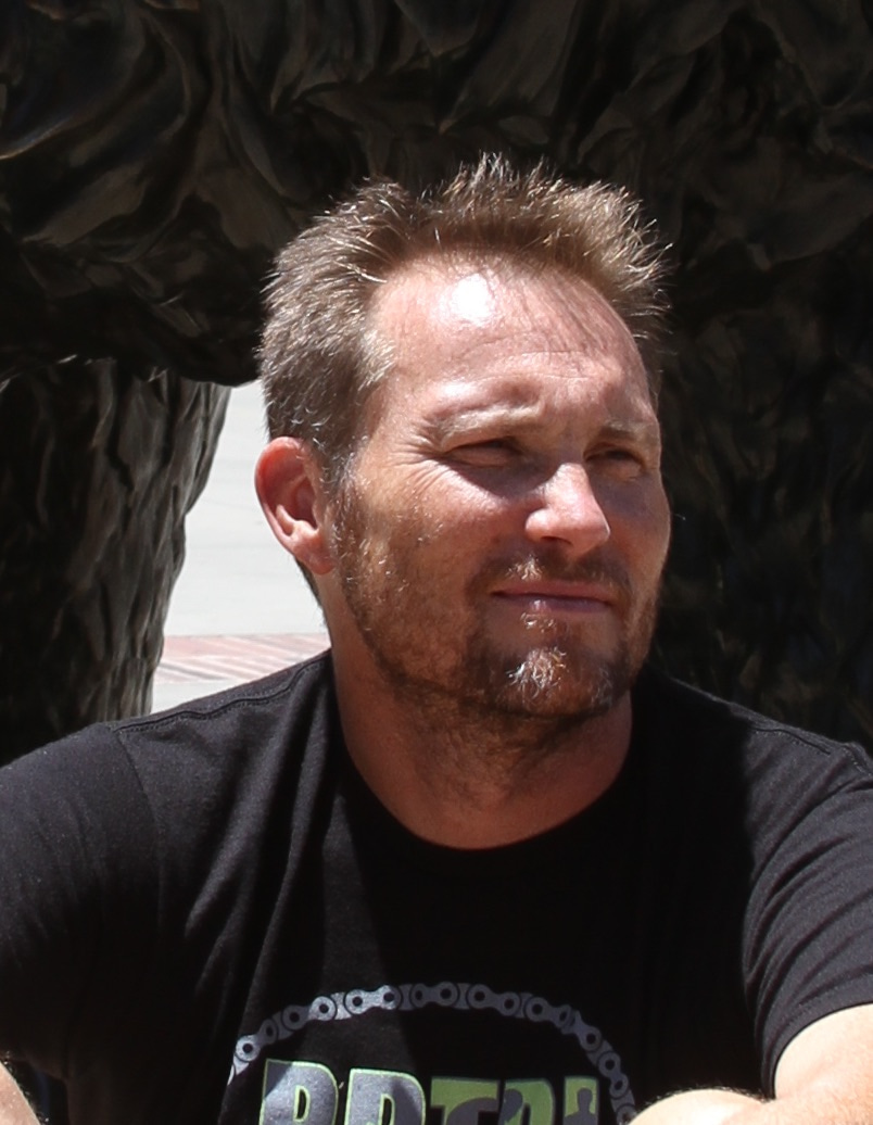 Go to the profile of Franck Courchamp