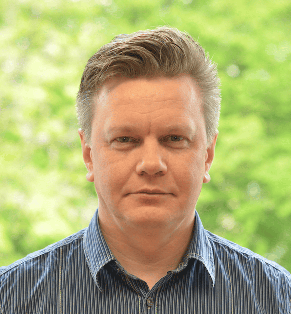 Go to the profile of Serguei Soubatch