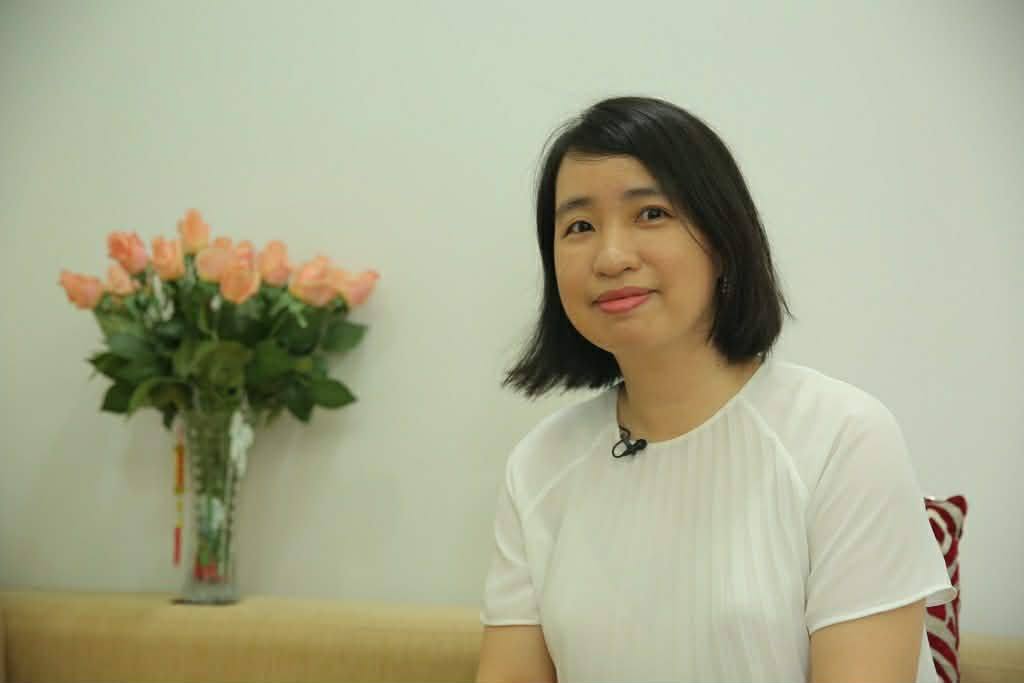 Go to the profile of Thi Minh Le