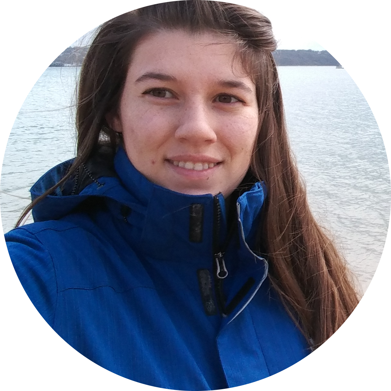 Go to the profile of Chloé Baumas