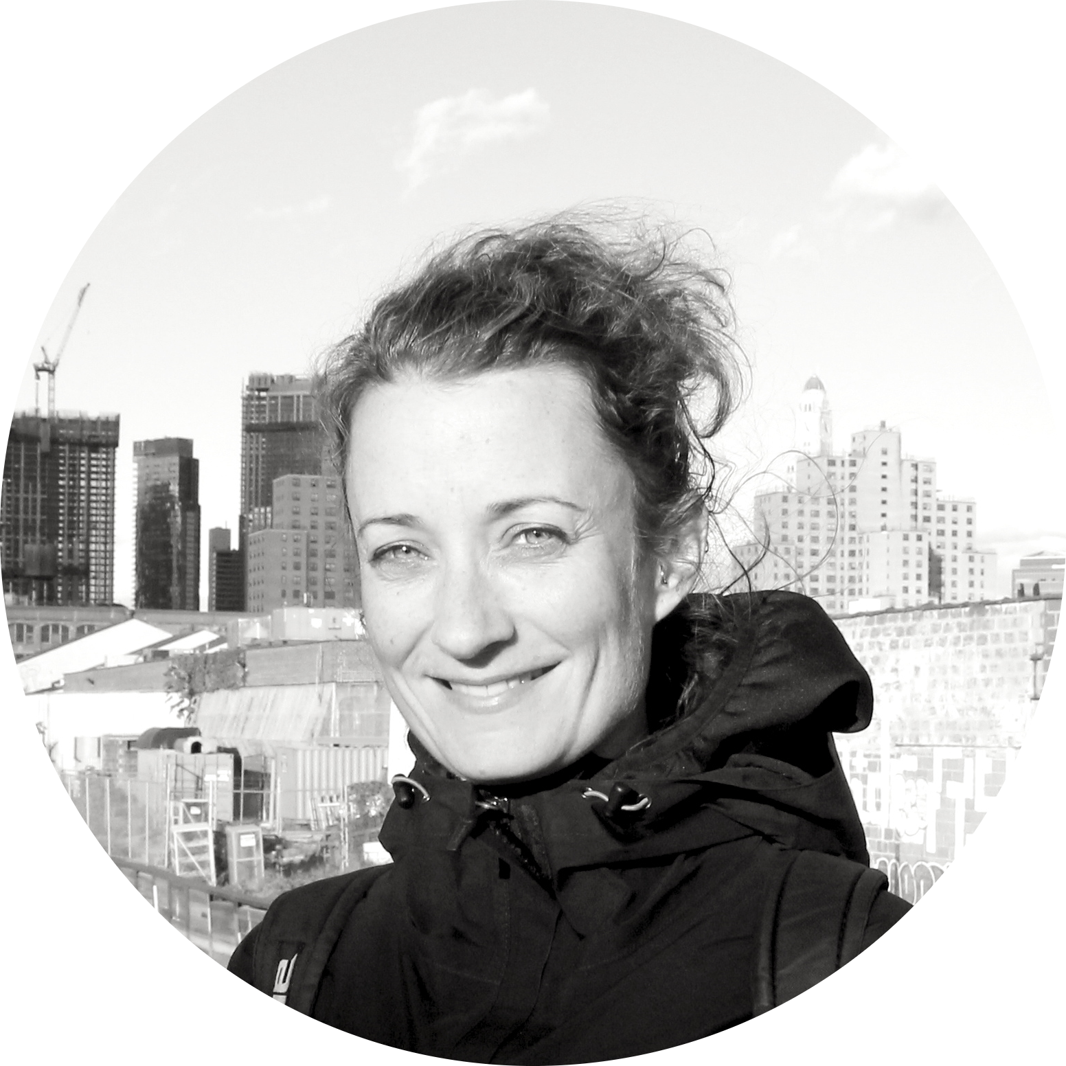 Go to the profile of Elizabeth Henaff