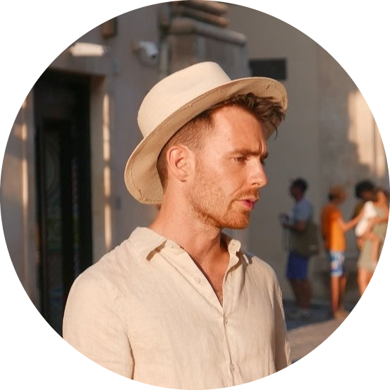 Go to the profile of Antoine Marie