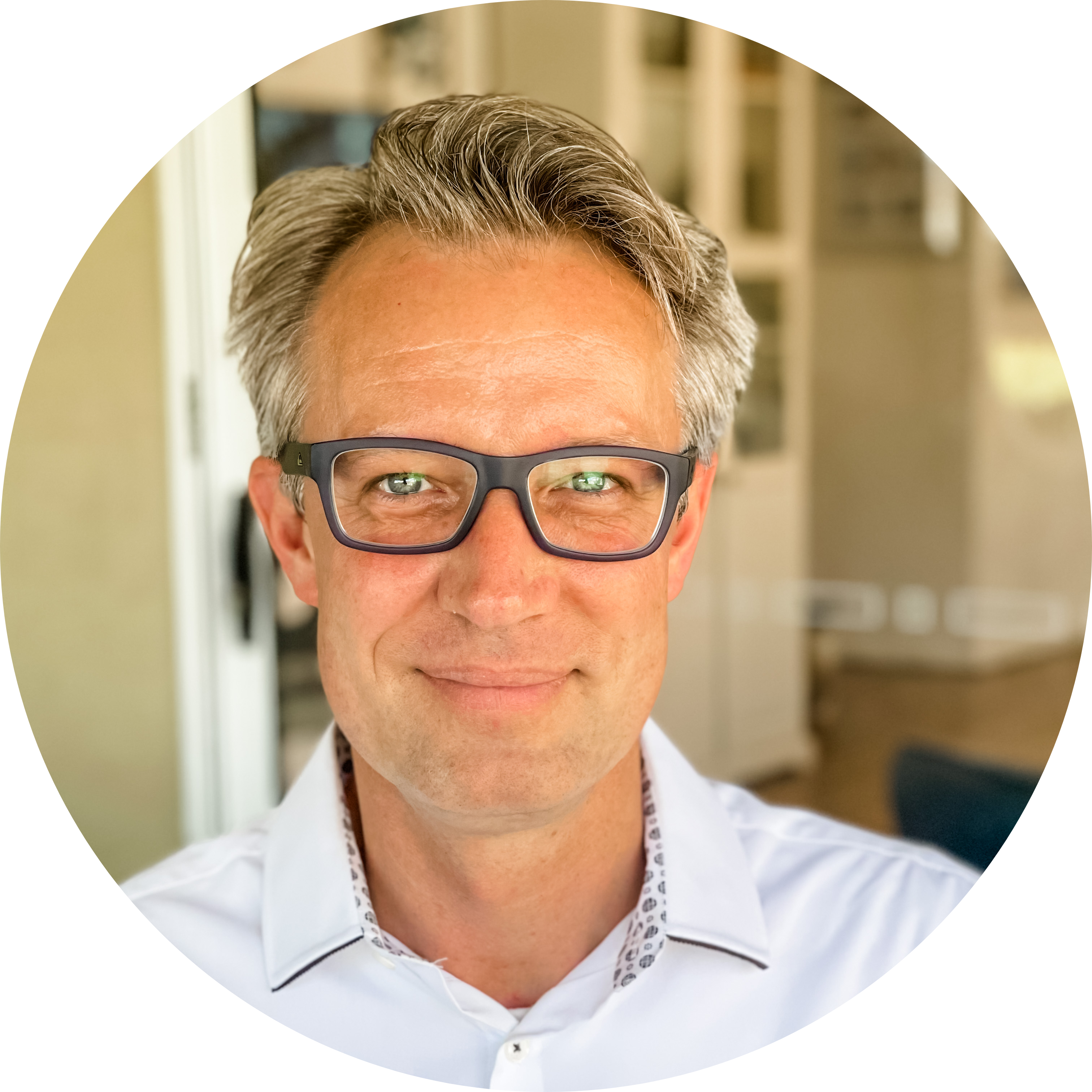 Go to the profile of Johannes M. Luetz