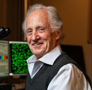 Go to the profile of Mario Capecchi