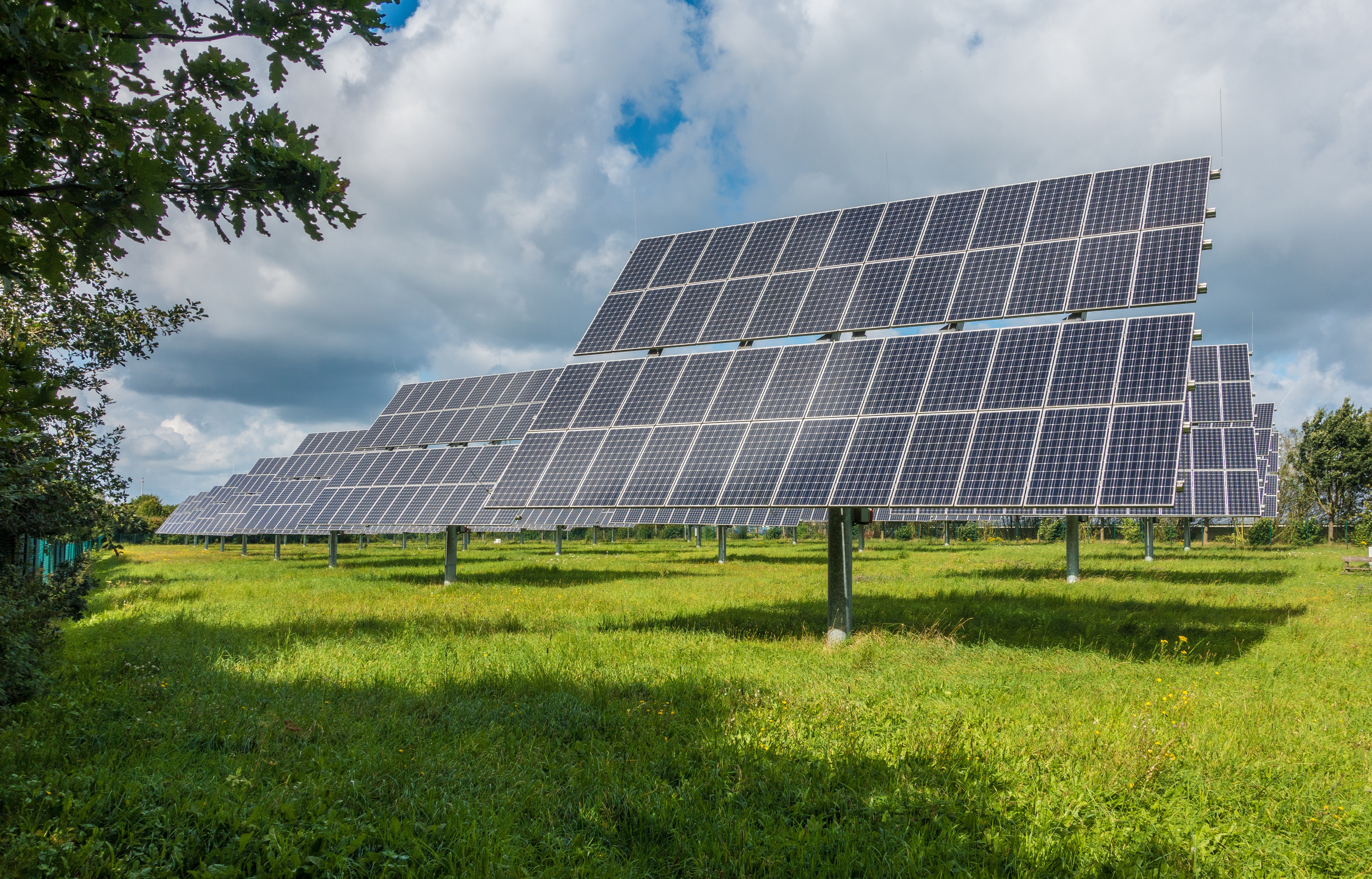 Provinces with transitions in industrial structure and energy mix performed best in climate change mitigation in China