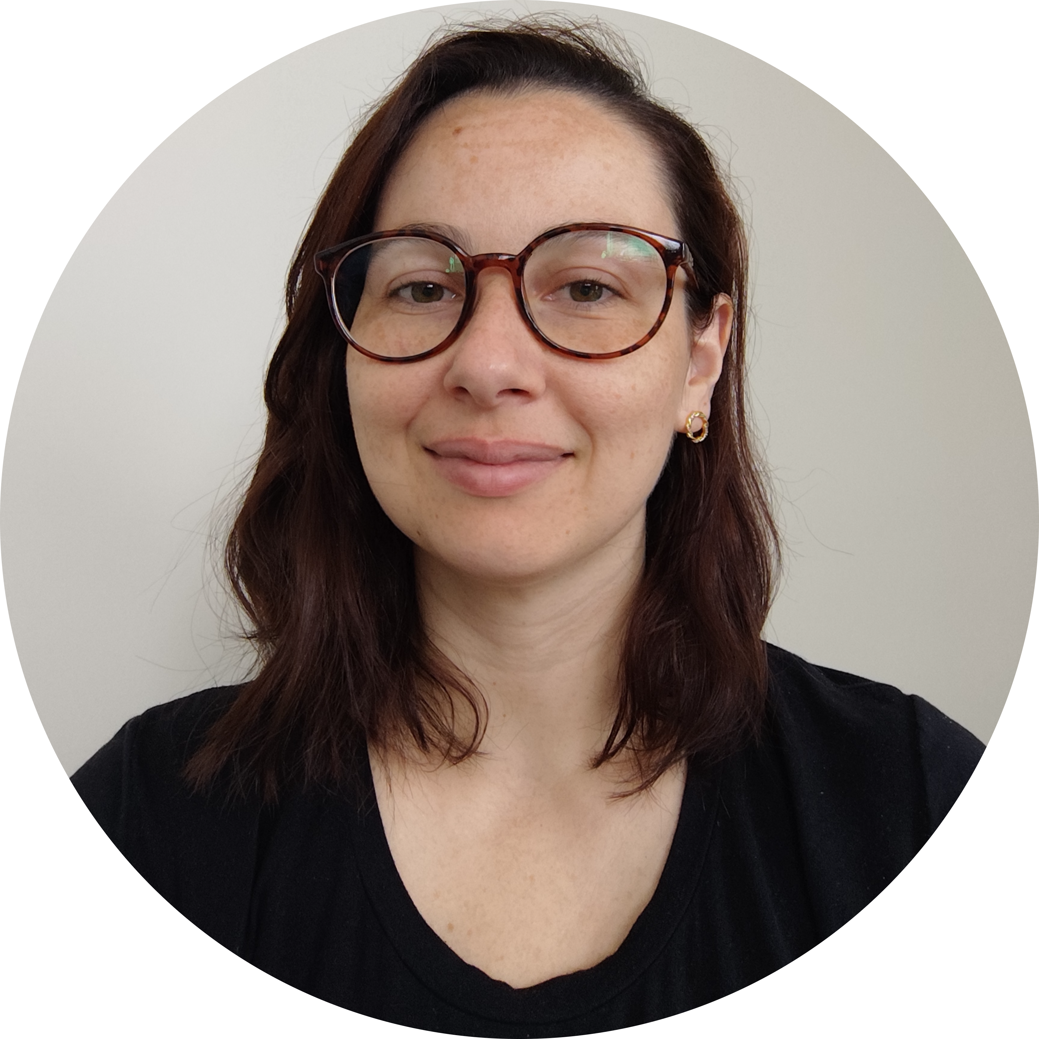 Go to the profile of Eva Laussac Diniz