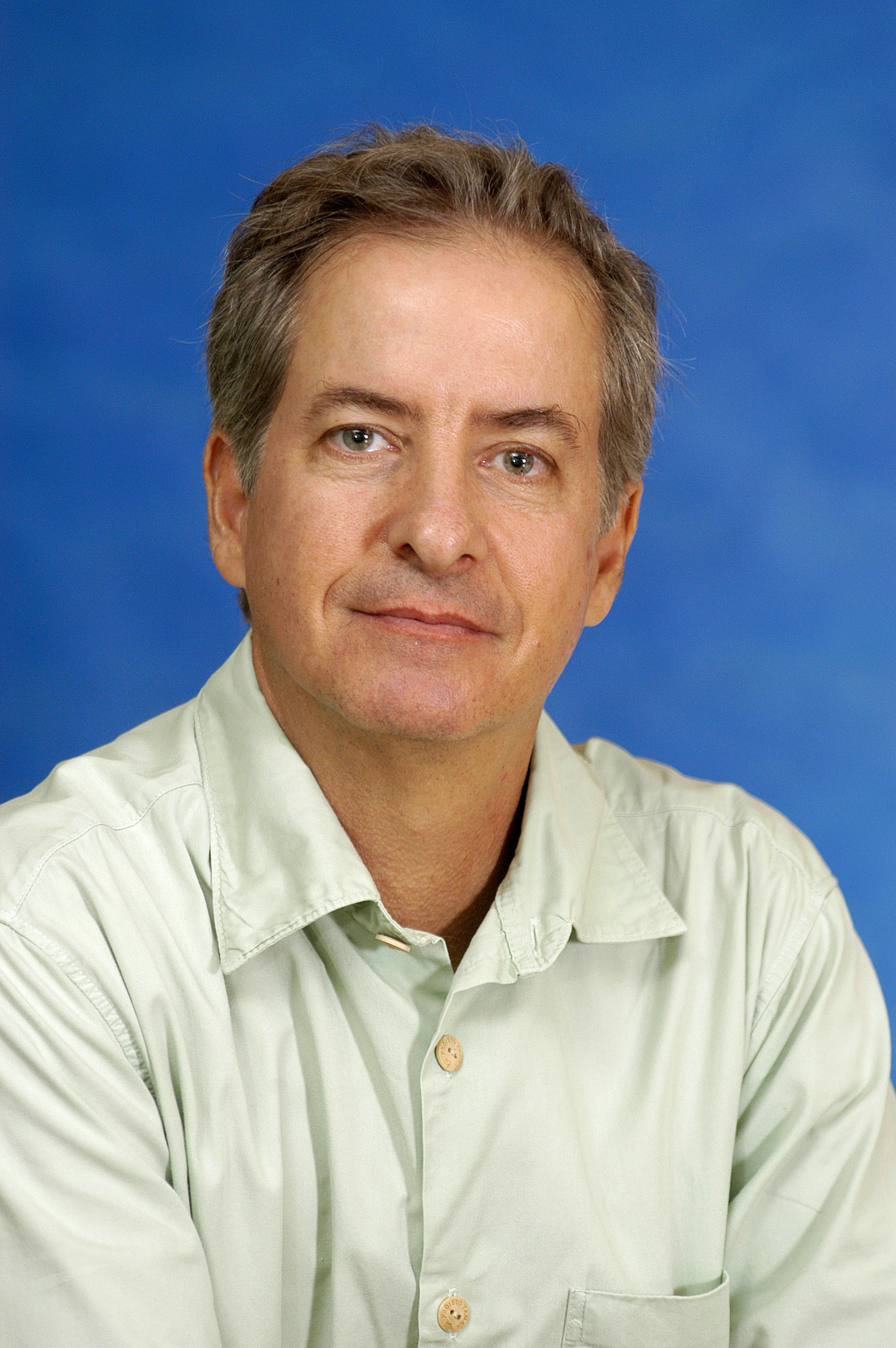 Go to the profile of Roberto Schaeffer