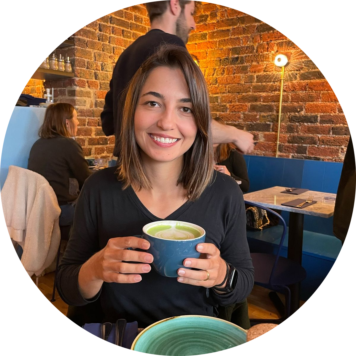 Go to the profile of Laura Sobral Verona