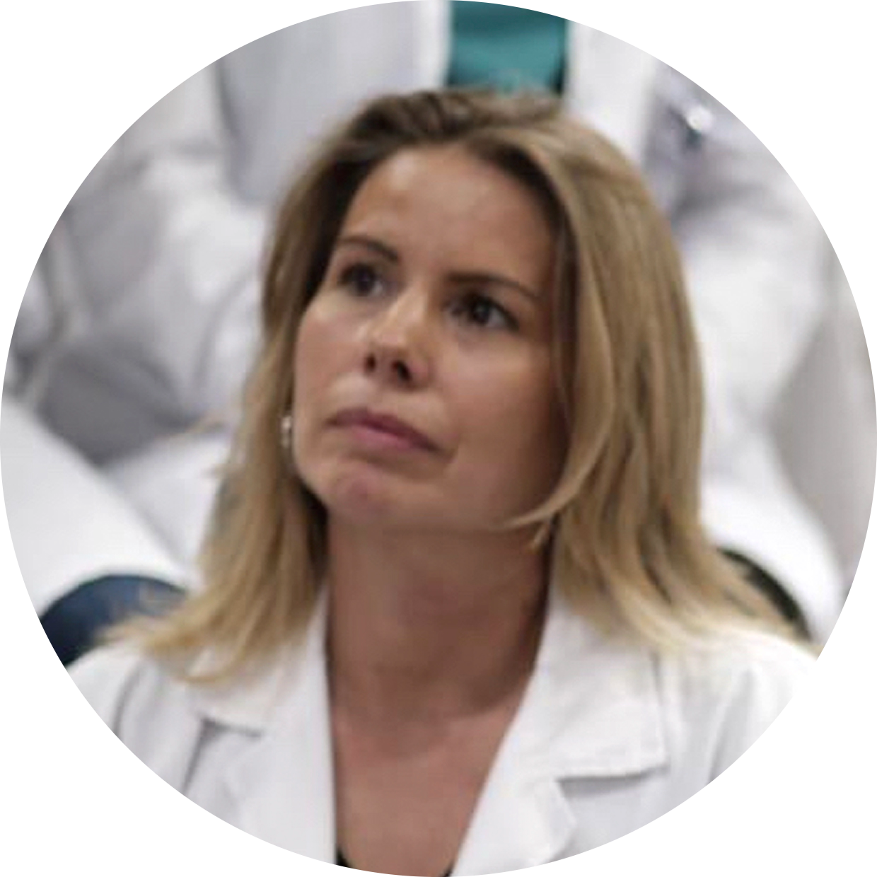 Go to the profile of Luisa