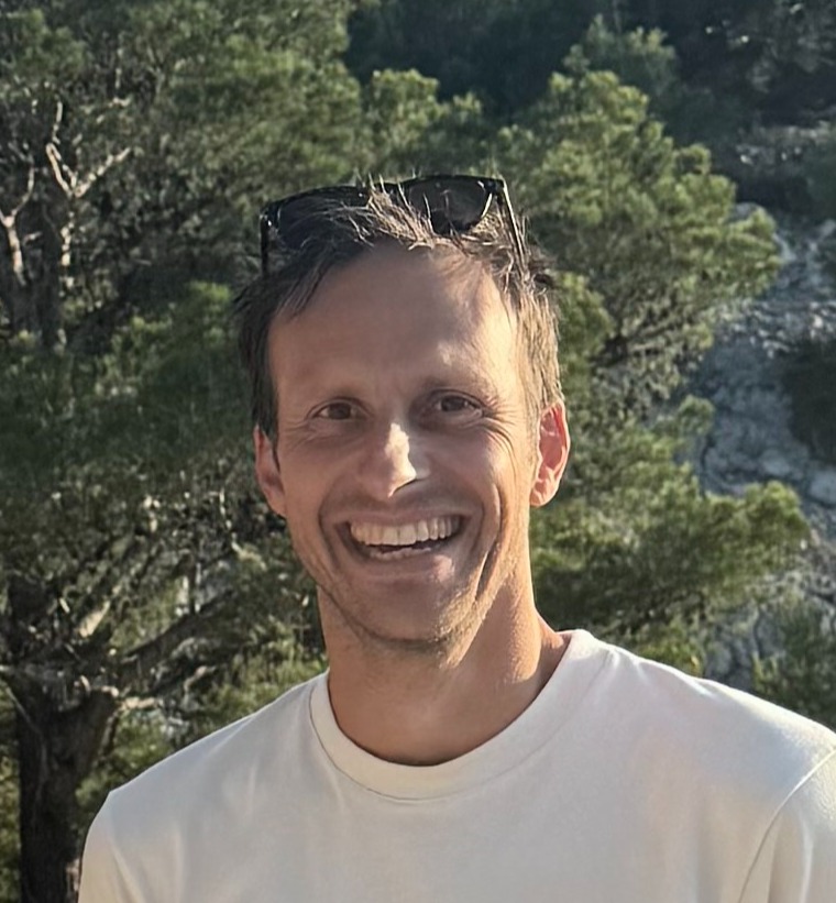 Go to the profile of Philipp Robeck