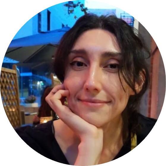 Go to the profile of Daniela Fernández