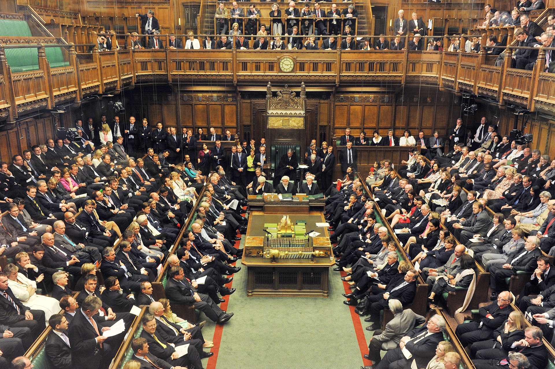 Adaptation is maintained by the parliament of genes