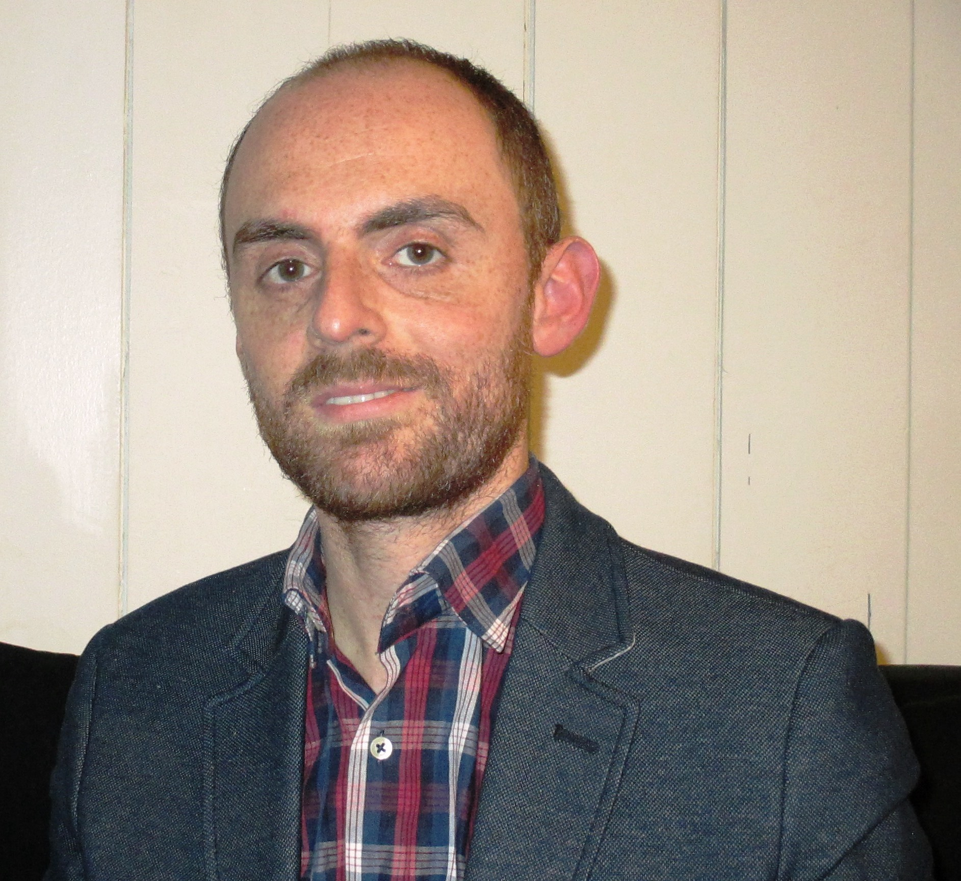 Go to the profile of Giovanni Bottari