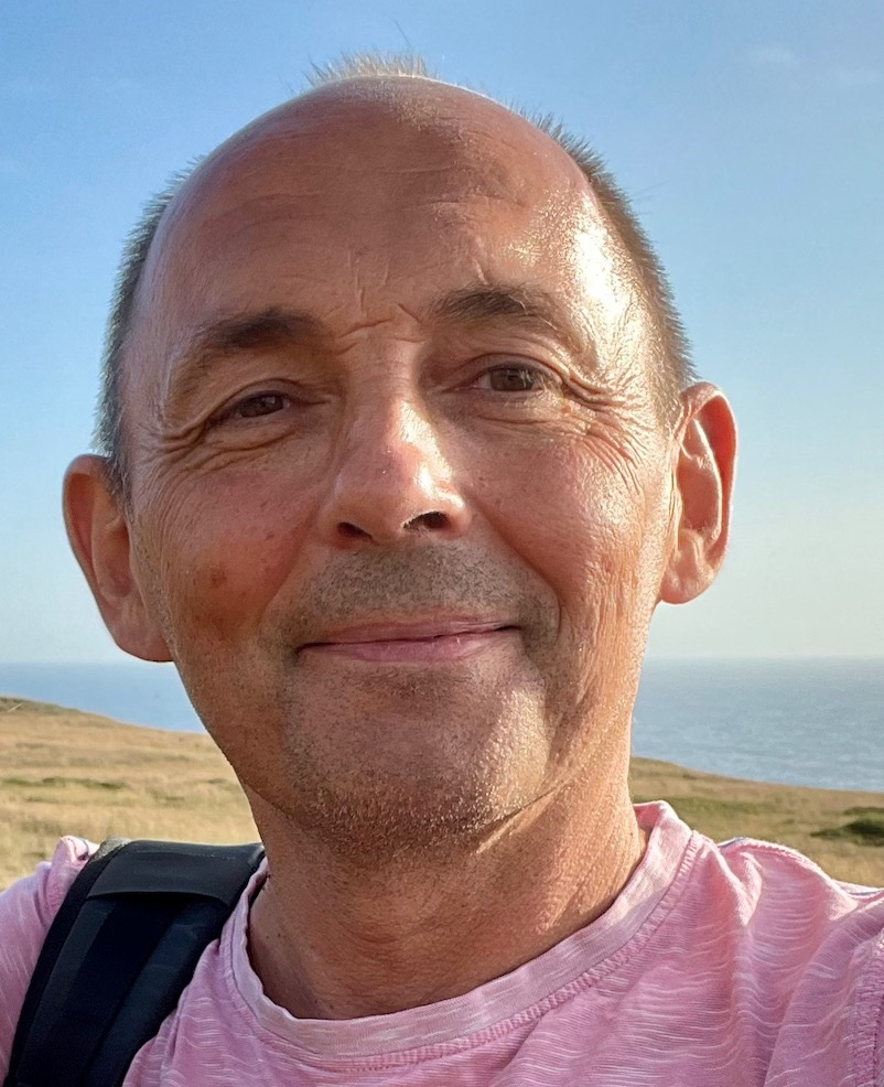 Go to the profile of Artur Summerfield