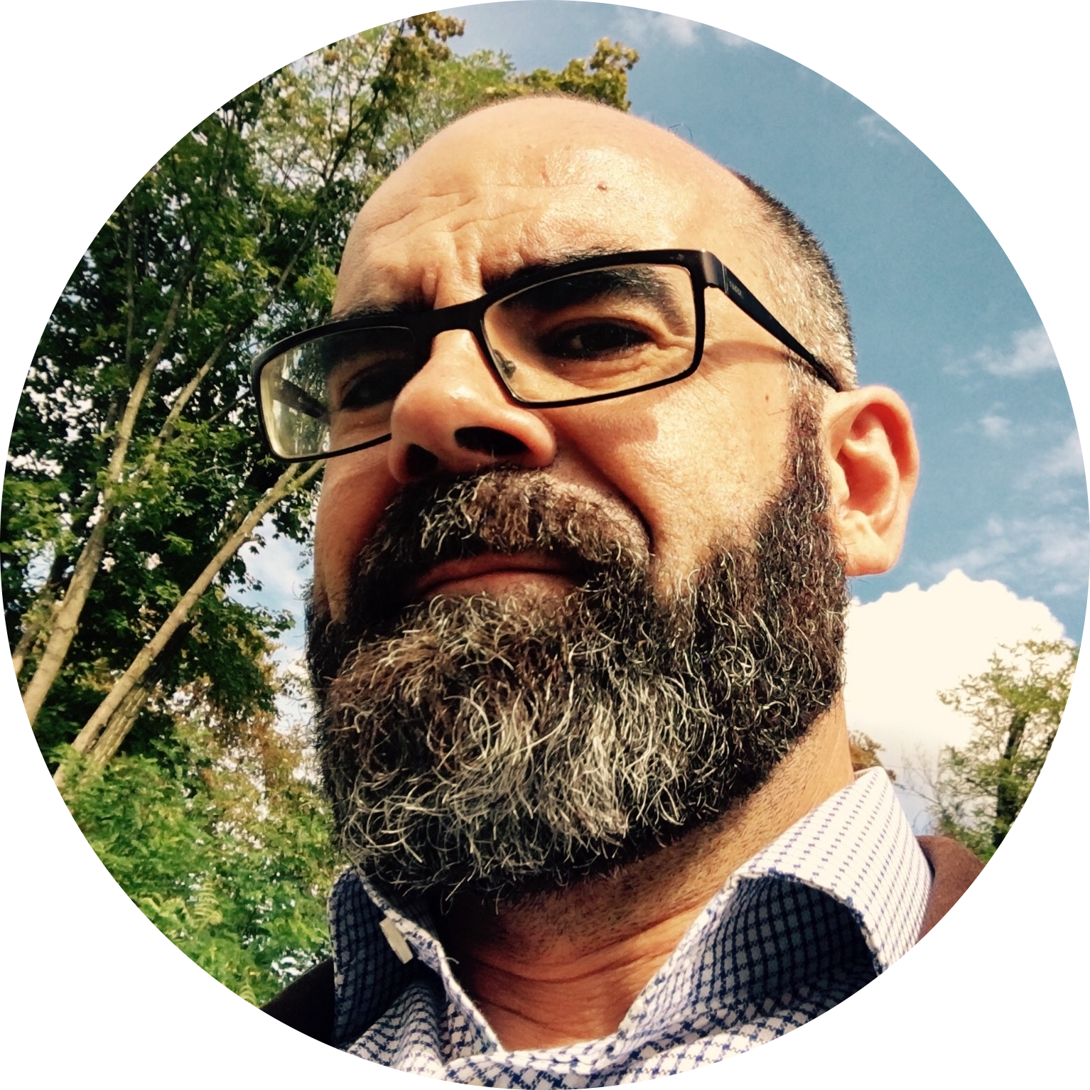 Go to the profile of Esteban Ballestar