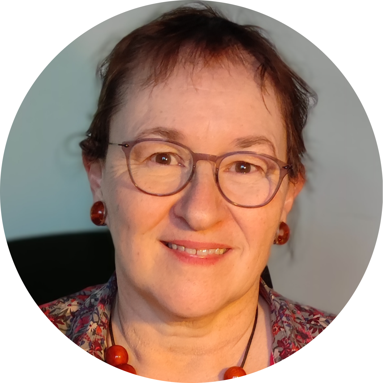 Go to the profile of Isabelle MICHAUD-SORET