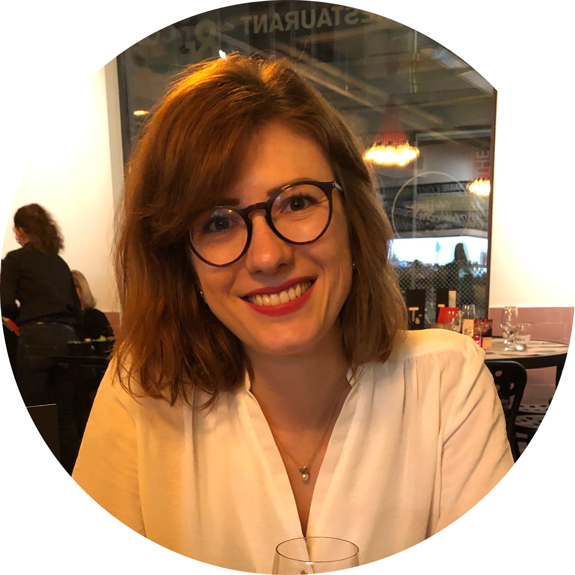 Go to the profile of Natália Drebes Dörr