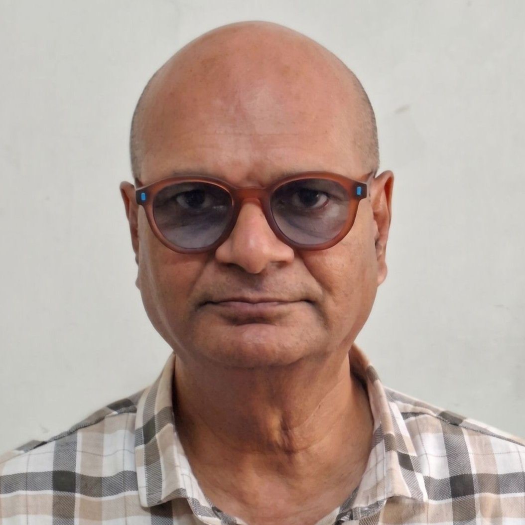Go to the profile of Ravindra Pawar