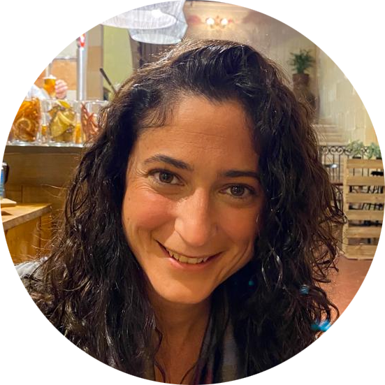 Go to the profile of Helena