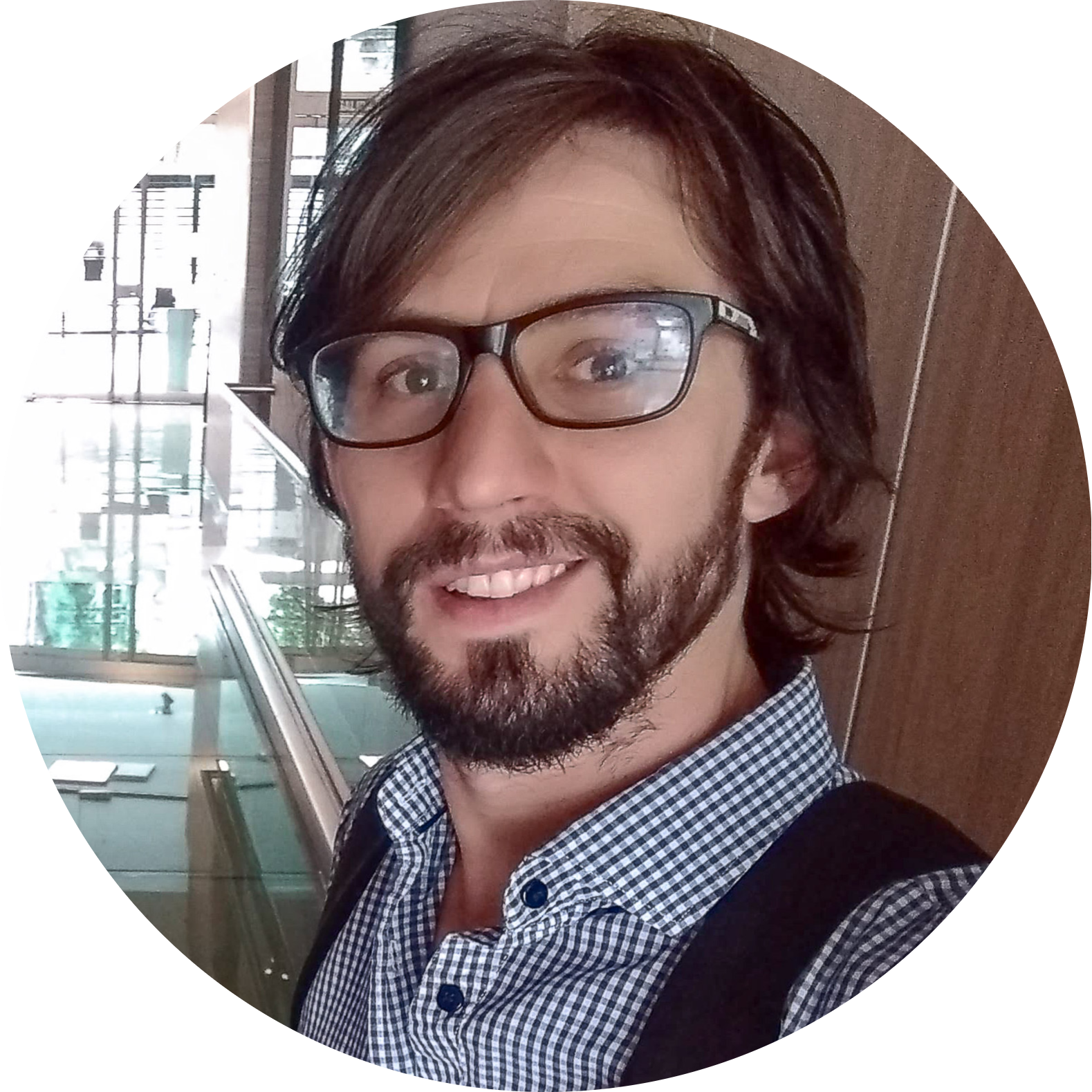 Go to the profile of E. Martín Hechenleitner