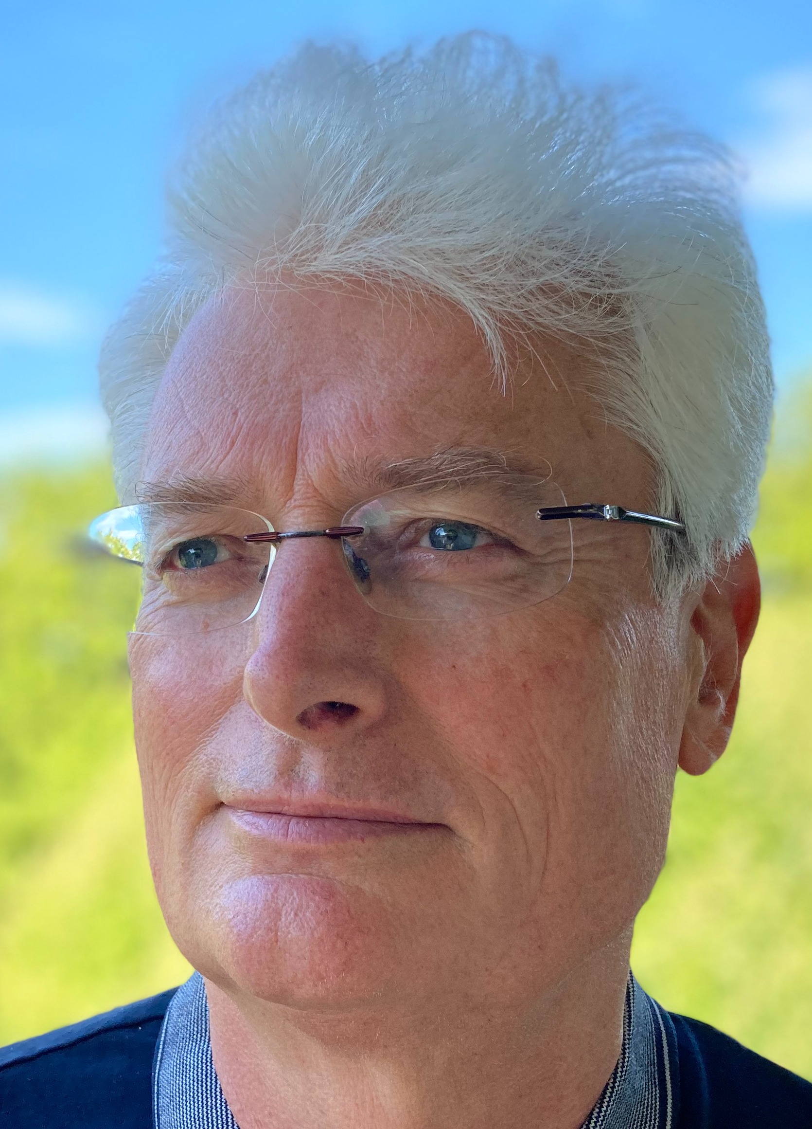 Go to the profile of Georges Herbein