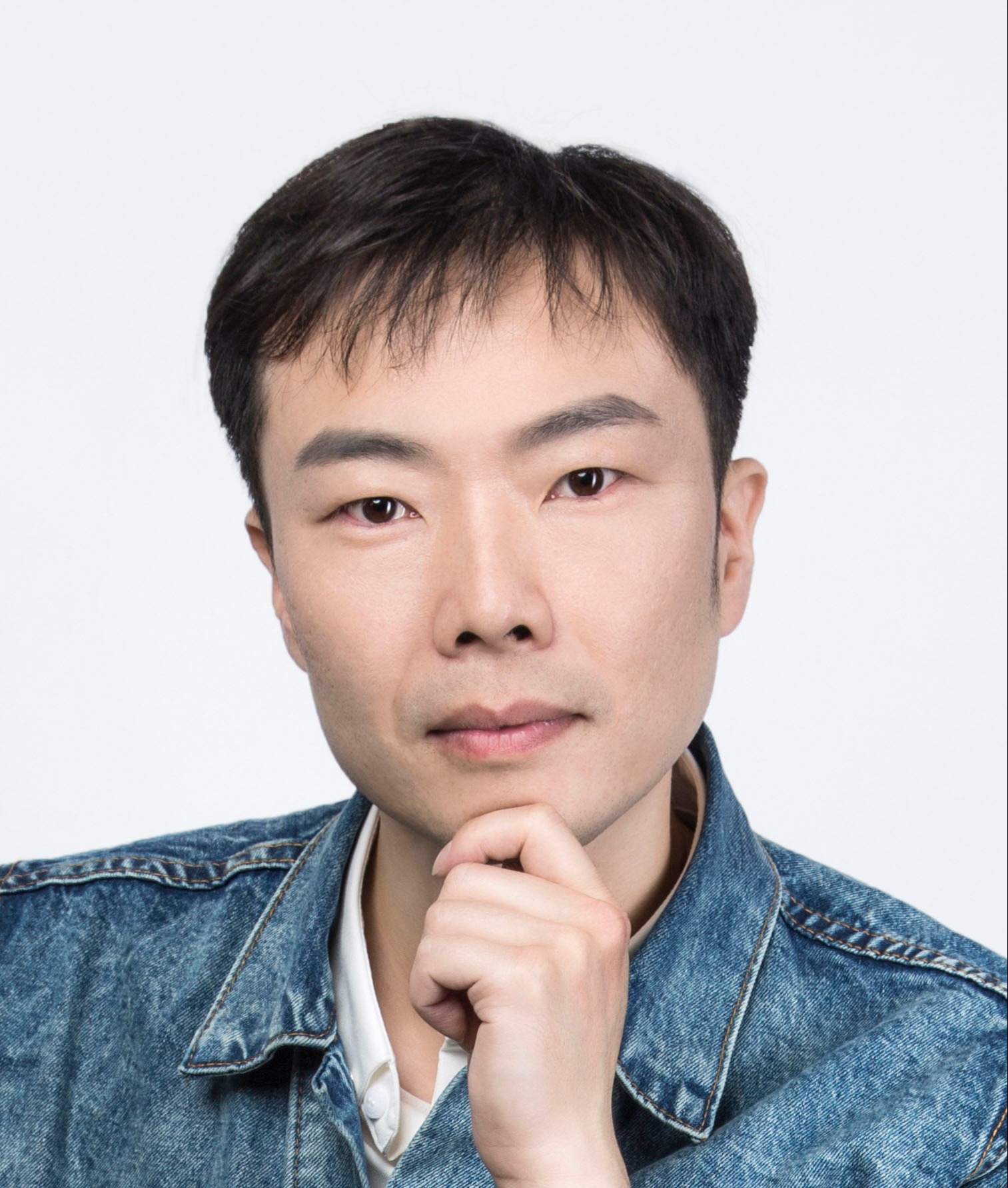 Go to the profile of Zhongshi Zhang