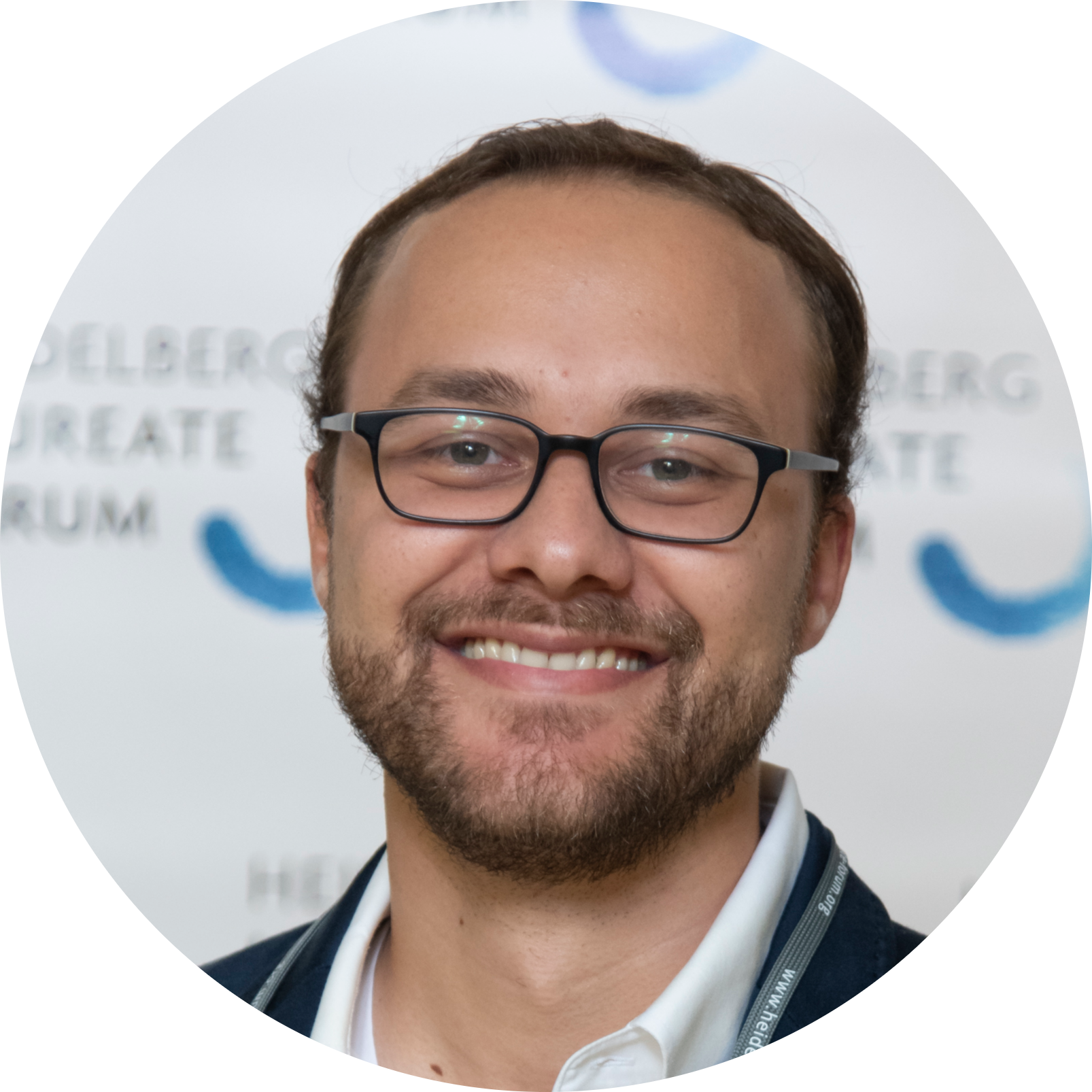 Go to the profile of Fernando Chirigati