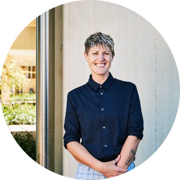 Go to the profile of Belinda Martin