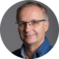 Go to the profile of Stanislav Kamba