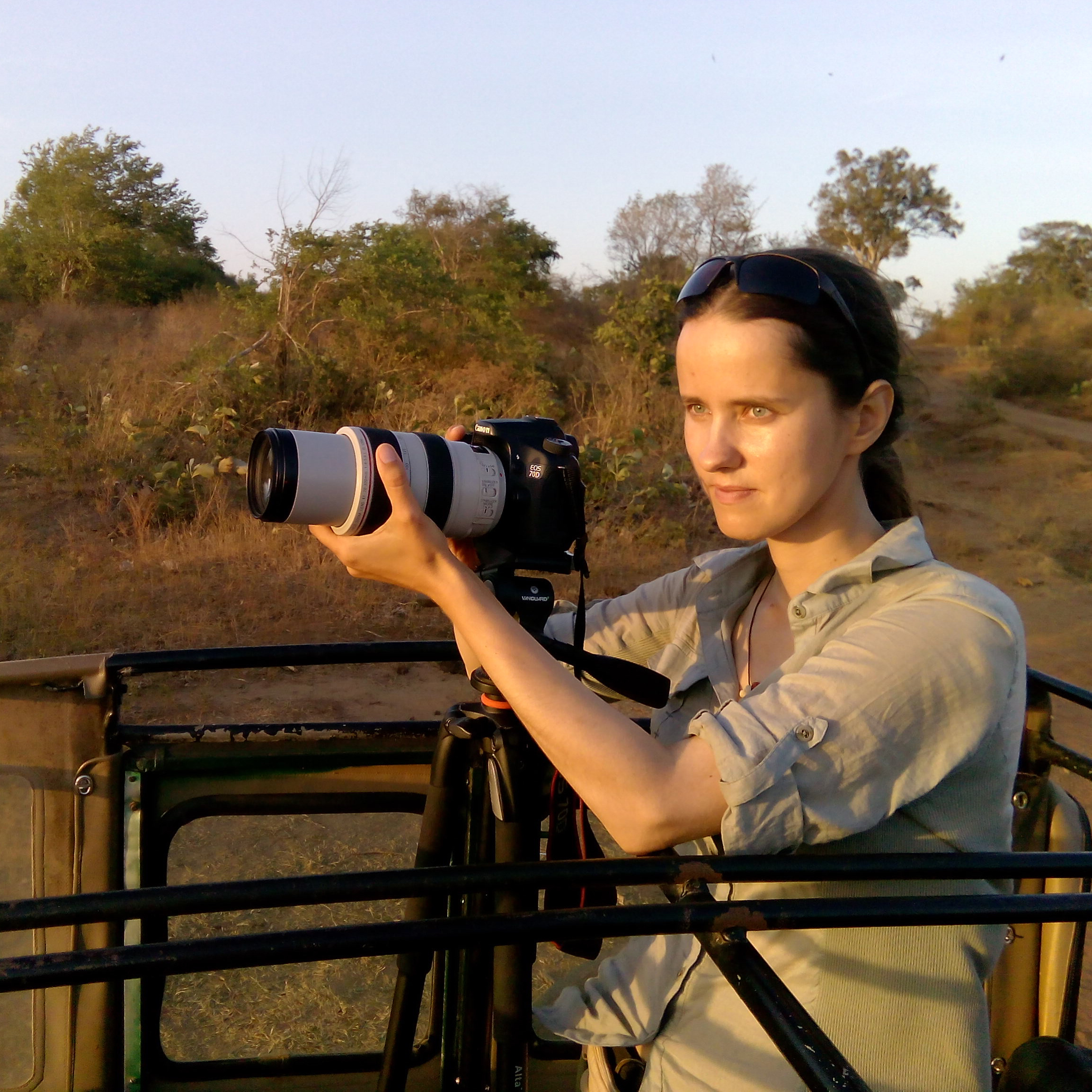 Go to the profile of Karina Karenina