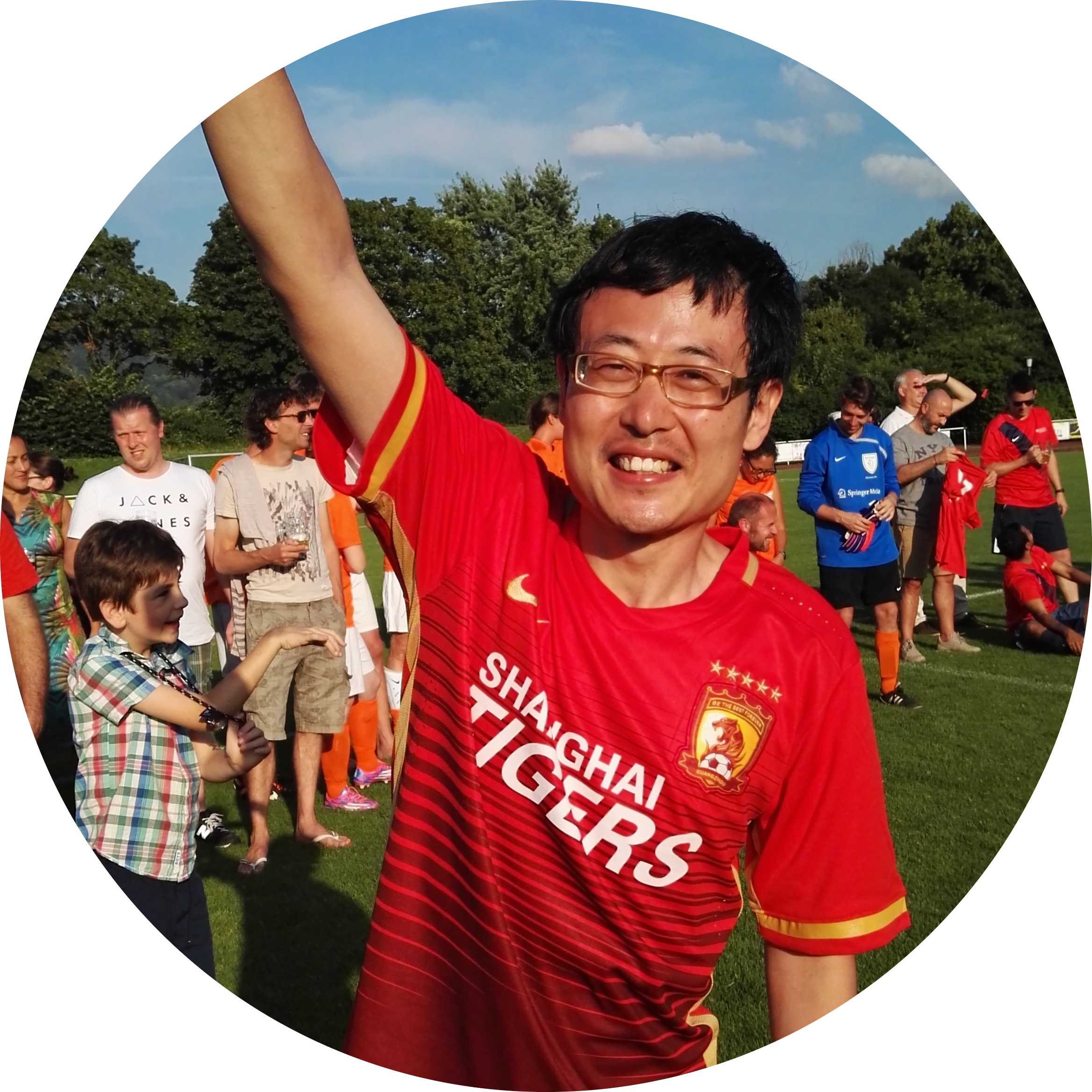 Go to the profile of Wayne Hu