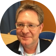 Go to the profile of Oscar Paul Kuipers