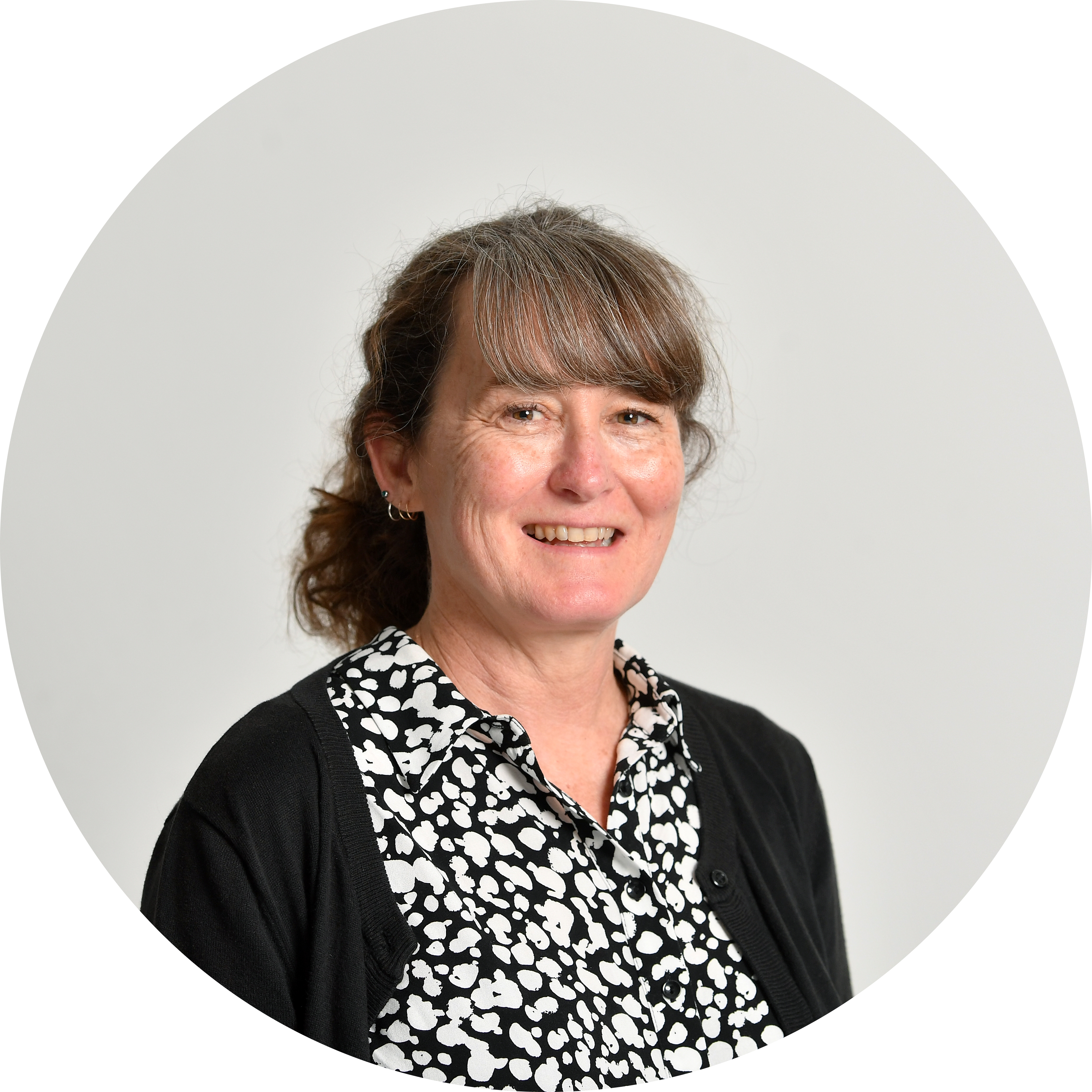 Go to the profile of Laura  Roden