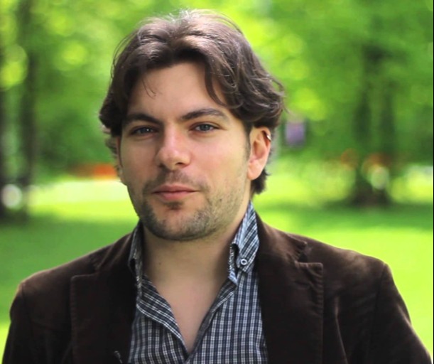 Go to the profile of Roberto Cazzolla Gatti