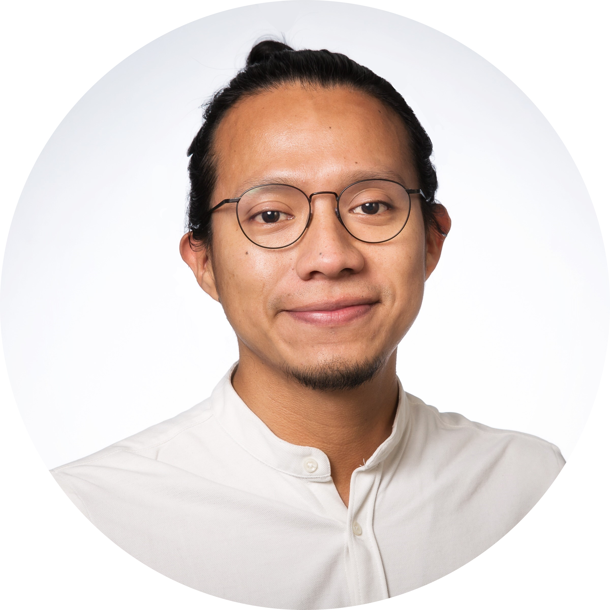 Go to the profile of Luis Cutz