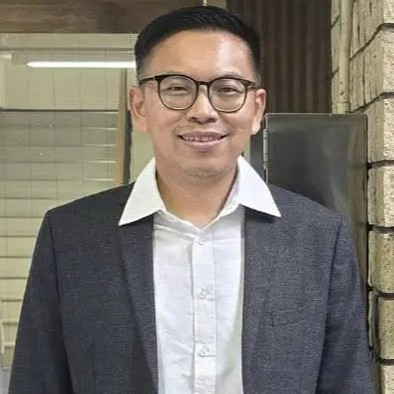 Go to the profile of Ferry Efendi