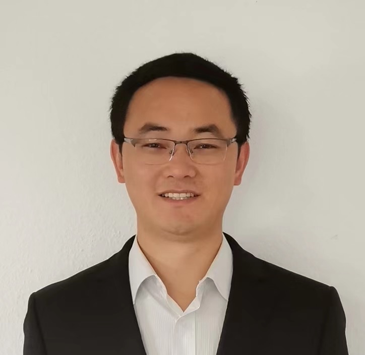 Go to the profile of Hu Yang